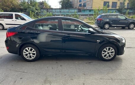 Hyundai Solaris II рестайлинг, 2016 год, 1 000 000 рублей, 4 фотография
