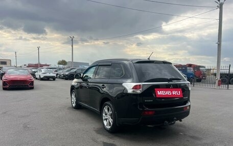 Mitsubishi Outlander III рестайлинг 3, 2012 год, 1 649 000 рублей, 4 фотография