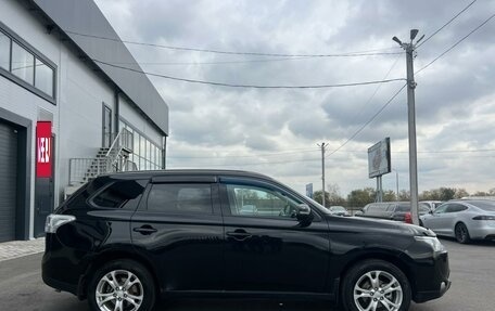 Mitsubishi Outlander III рестайлинг 3, 2012 год, 1 649 000 рублей, 7 фотография