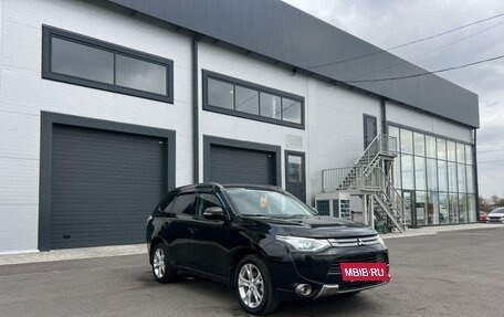 Mitsubishi Outlander III рестайлинг 3, 2012 год, 1 649 000 рублей, 8 фотография