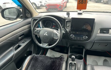 Mitsubishi Outlander III рестайлинг 3, 2012 год, 1 649 000 рублей, 14 фотография