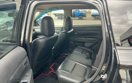 Mitsubishi Outlander III рестайлинг 3, 2012 год, 1 649 000 рублей, 17 фотография