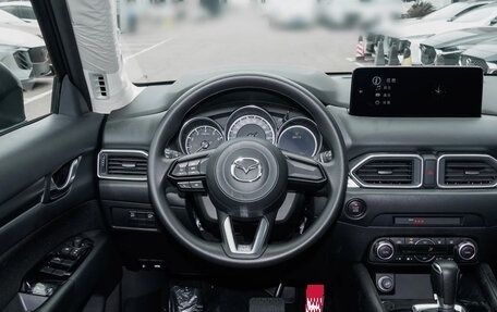 Mazda CX-5 II, 2025 год, 2 550 000 рублей, 8 фотография