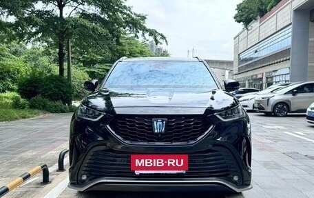 Toyota Crown, 2023 год, 3 875 793 рублей, 4 фотография