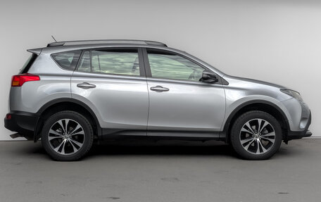 Toyota RAV4, 2015 год, 2 200 000 рублей, 4 фотография