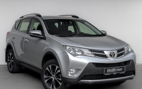 Toyota RAV4, 2015 год, 2 200 000 рублей, 3 фотография