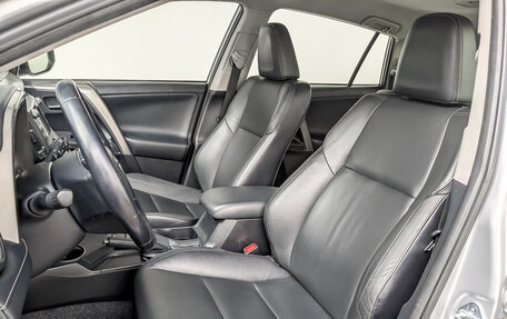 Toyota RAV4, 2015 год, 2 200 000 рублей, 19 фотография