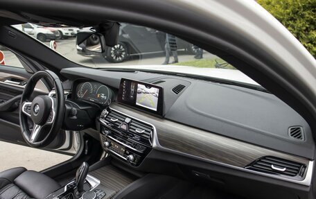 BMW 5 серия, 2019 год, 4 048 000 рублей, 9 фотография