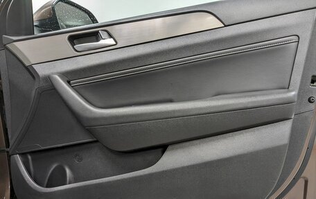Hyundai Sonata VII, 2019 год, 1 690 000 рублей, 18 фотография