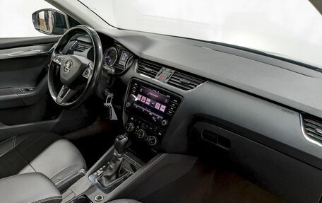 Skoda Octavia, 2020 год, 1 990 000 рублей, 20 фотография
