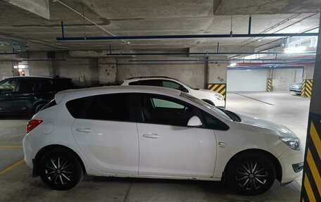 Opel Astra J, 2013 год, 850 000 рублей, 4 фотография