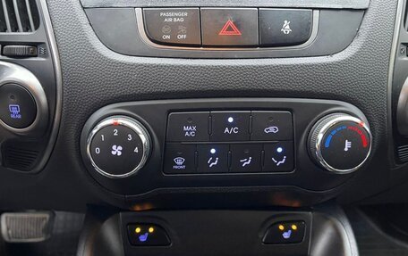 Hyundai ix35 I рестайлинг, 2013 год, 1 100 000 рублей, 11 фотография