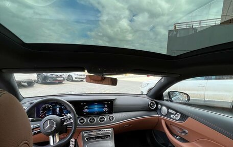 Mercedes-Benz E-Класс, 2020 год, 6 000 000 рублей, 6 фотография