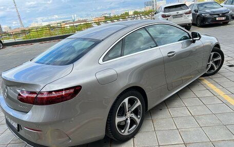 Mercedes-Benz E-Класс, 2020 год, 6 000 000 рублей, 21 фотография