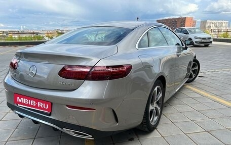 Mercedes-Benz E-Класс, 2020 год, 6 000 000 рублей, 18 фотография