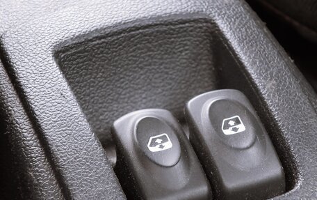 Renault Logan I, 2012 год, 600 000 рублей, 7 фотография
