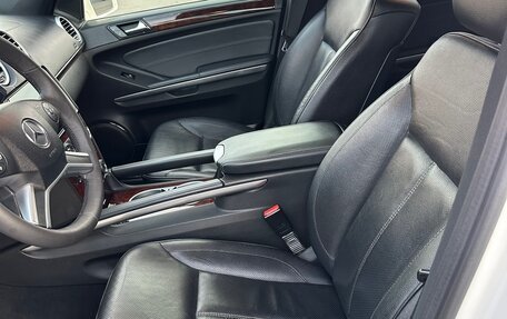Mercedes-Benz GL-Класс, 2010 год, 2 000 000 рублей, 13 фотография