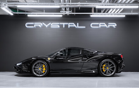 Ferrari F8, 2021 год, 31 000 000 рублей, 5 фотография
