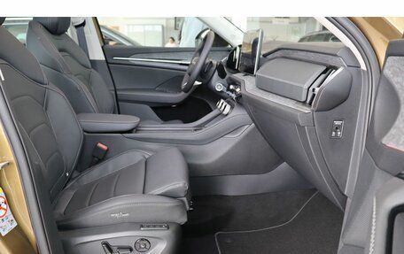 Skoda Kodiaq, 2025 год, 5 700 000 рублей, 13 фотография