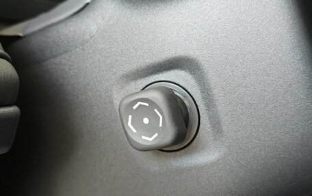 Toyota Camry, 2025 год, 4 899 000 рублей, 18 фотография