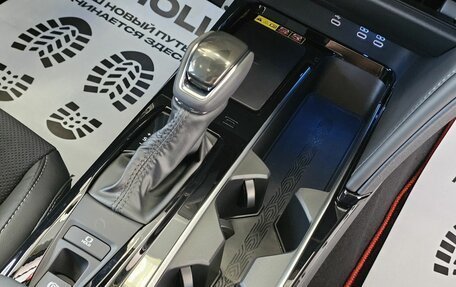 Toyota Camry, 2025 год, 4 899 000 рублей, 27 фотография