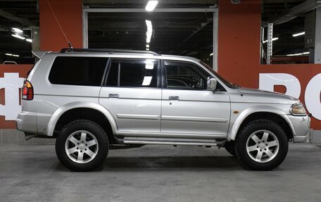 Mitsubishi Pajero Sport II рестайлинг, 2003 год, 849 000 рублей, 4 фотография