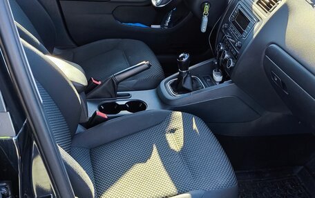 Volkswagen Jetta VI, 2014 год, 825 000 рублей, 9 фотография