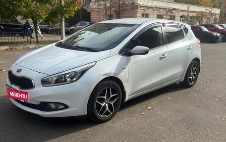 KIA cee'd III, 2015 год, 1 300 000 рублей, 6 фотография