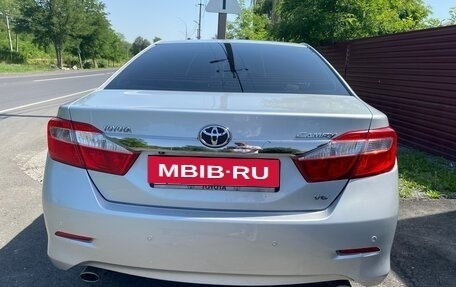 Toyota Camry, 2012 год, 1 560 000 рублей, 7 фотография