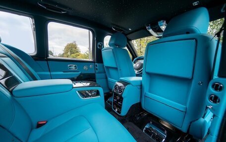 Rolls-Royce Cullinan, 2025 год, 77 500 000 рублей, 16 фотография