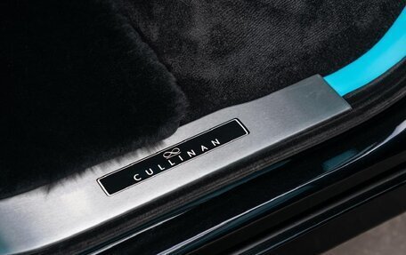 Rolls-Royce Cullinan, 2025 год, 77 500 000 рублей, 35 фотография