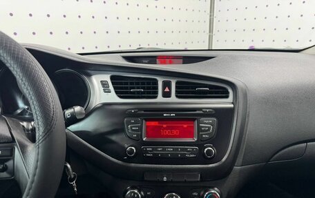 KIA cee'd III, 2013 год, 940 000 рублей, 10 фотография