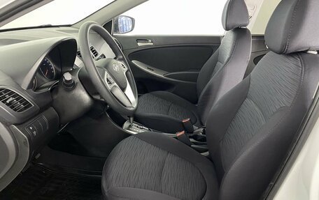 Hyundai Solaris II рестайлинг, 2015 год, 945 000 рублей, 9 фотография
