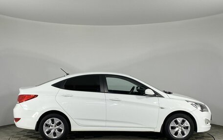 Hyundai Solaris II рестайлинг, 2015 год, 945 000 рублей, 4 фотография