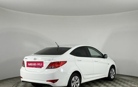 Hyundai Solaris II рестайлинг, 2015 год, 945 000 рублей, 5 фотография