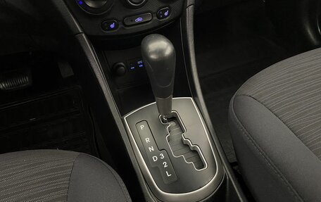 Hyundai Solaris II рестайлинг, 2015 год, 945 000 рублей, 16 фотография