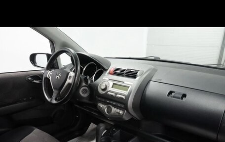 Honda Jazz I рестайлинг, 2007 год, 610 000 рублей, 4 фотография