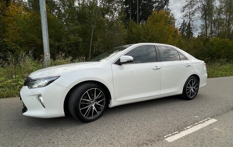 Toyota Camry, 2016 год, 2 090 000 рублей, 5 фотография