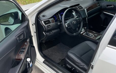 Toyota Camry, 2016 год, 2 090 000 рублей, 12 фотография