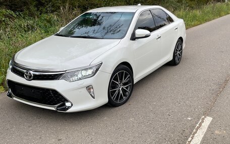 Toyota Camry, 2016 год, 2 090 000 рублей, 20 фотография