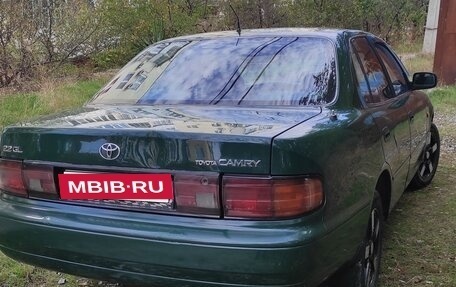 Toyota Camry, 1993 год, 235 000 рублей, 3 фотография