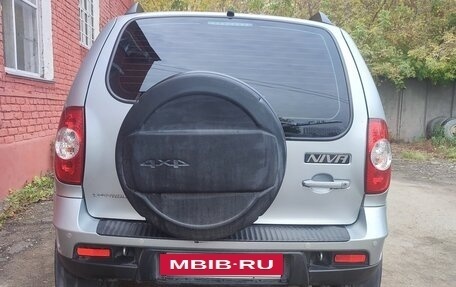 Chevrolet Niva I рестайлинг, 2016 год, 730 000 рублей, 3 фотография
