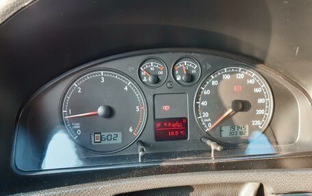 Volkswagen Multivan T5, 2004 год, 859 000 рублей, 10 фотография