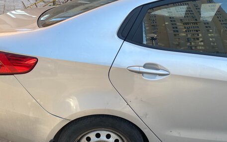 KIA Rio III рестайлинг, 2012 год, 750 000 рублей, 4 фотография