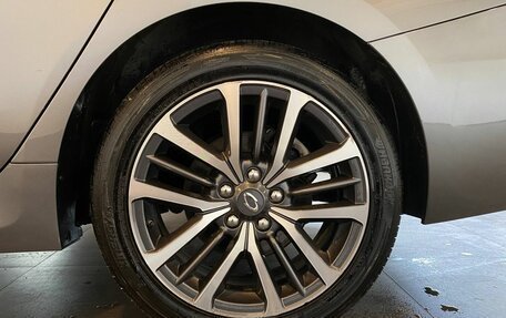 Renault Samsung SM7, 2017 год, 2 200 000 рублей, 19 фотография