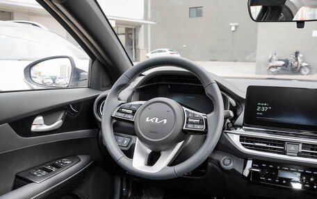 KIA K3, 2025 год, 2 135 000 рублей, 10 фотография