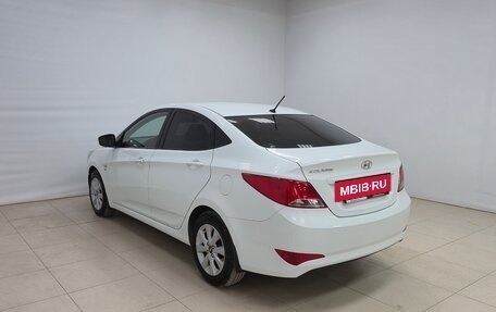 Hyundai Solaris II рестайлинг, 2016 год, 1 130 000 рублей, 6 фотография