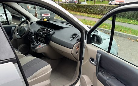 Renault Scenic III, 2003 год, 370 000 рублей, 8 фотография