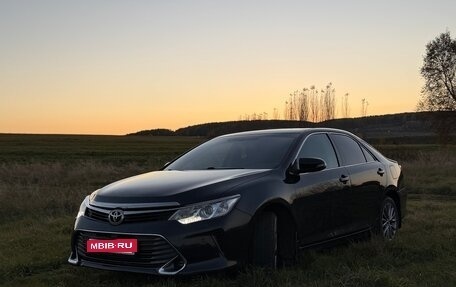 Toyota Camry, 2016 год, 2 350 000 рублей, 1 фотография