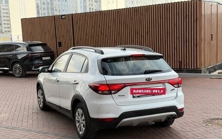 KIA Rio IV, 2018 год, 895 000 рублей, 4 фотография